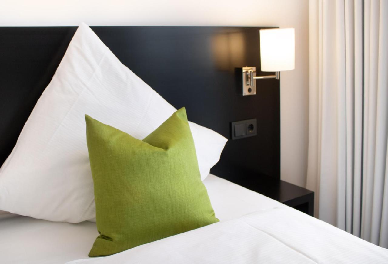 Tu Hotel By Wmm Hotels Tuningen Екстер'єр фото