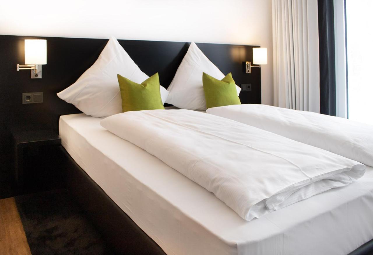 Tu Hotel By Wmm Hotels Tuningen Екстер'єр фото